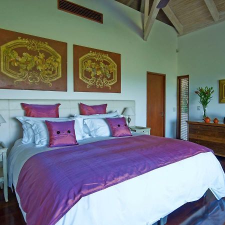 Clos Apalta Residence Relais&Chateaux Santa Cruz Extérieur photo