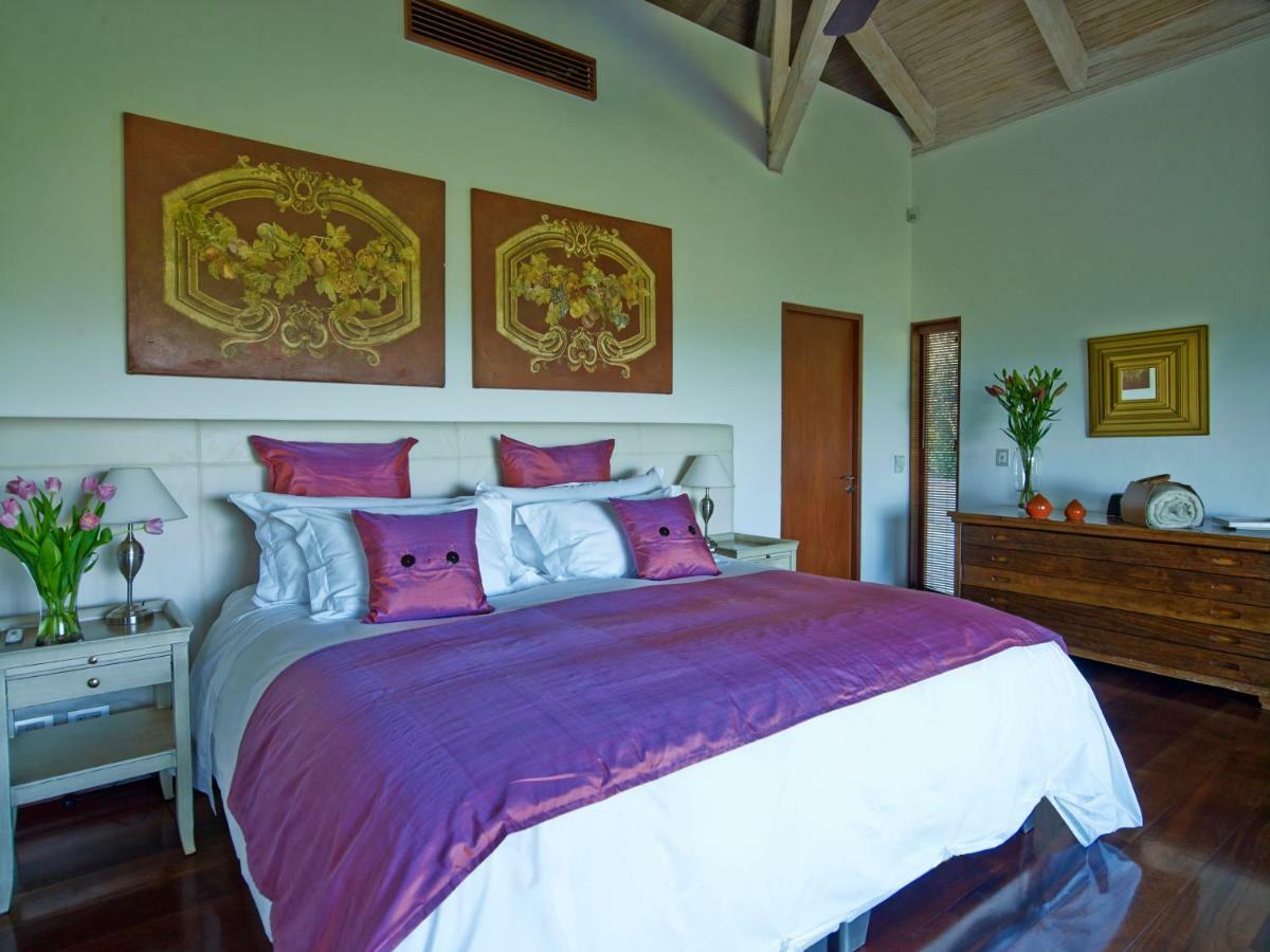 Clos Apalta Residence Relais&Chateaux Santa Cruz Extérieur photo