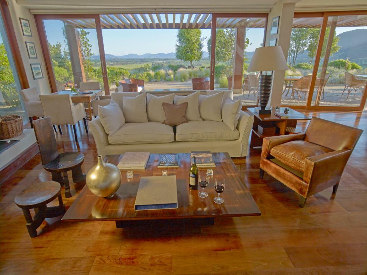 Clos Apalta Residence Relais&Chateaux Santa Cruz Extérieur photo